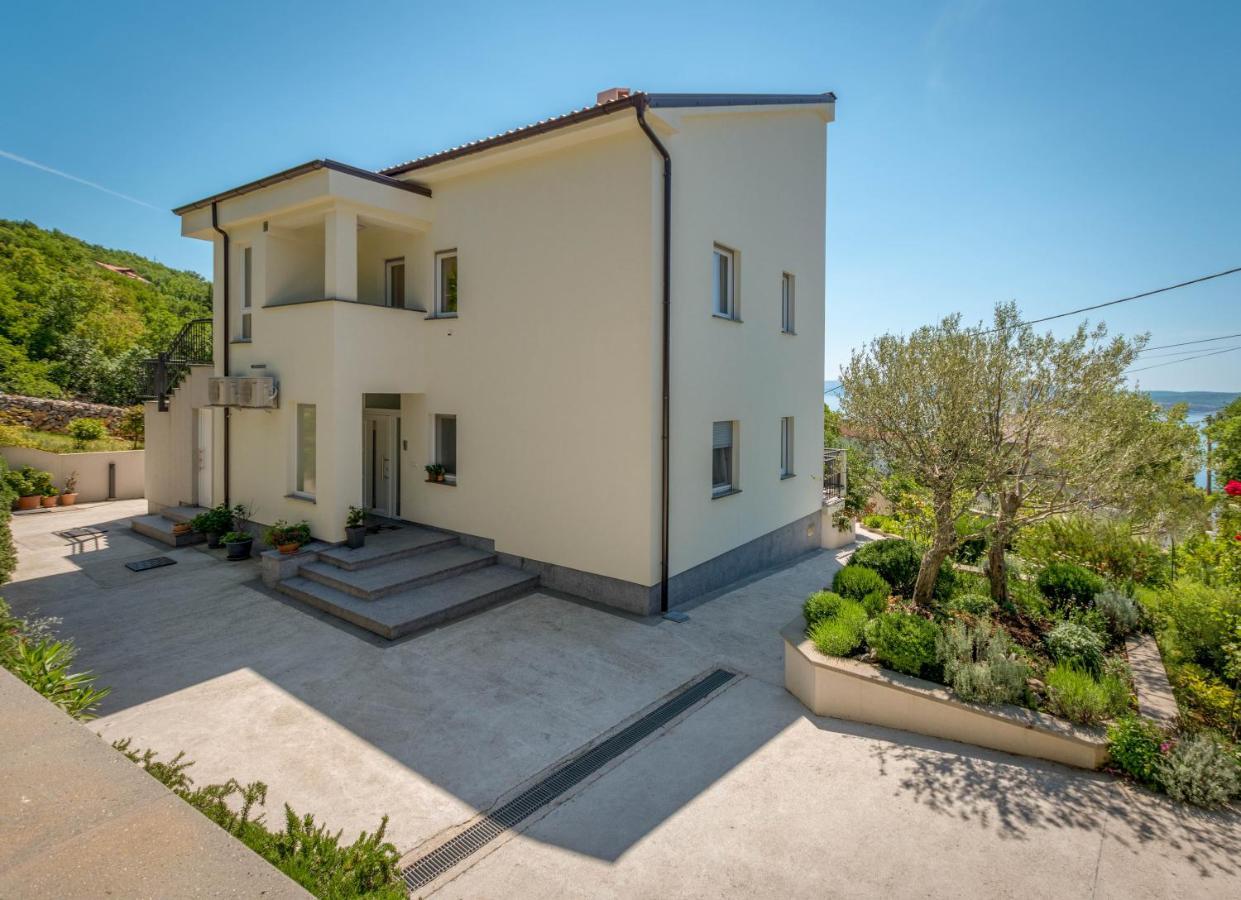 Apartments Moon Dramalj Exterior foto